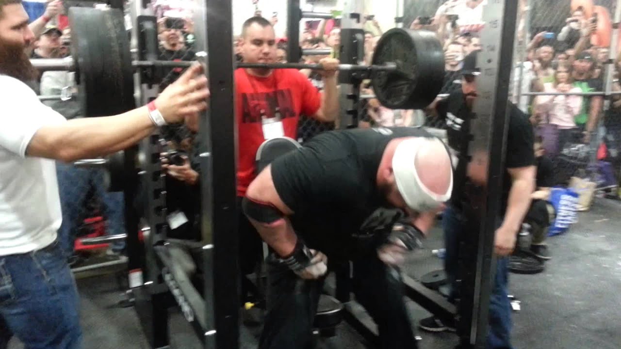 Derek Kendall 500 lbs military press