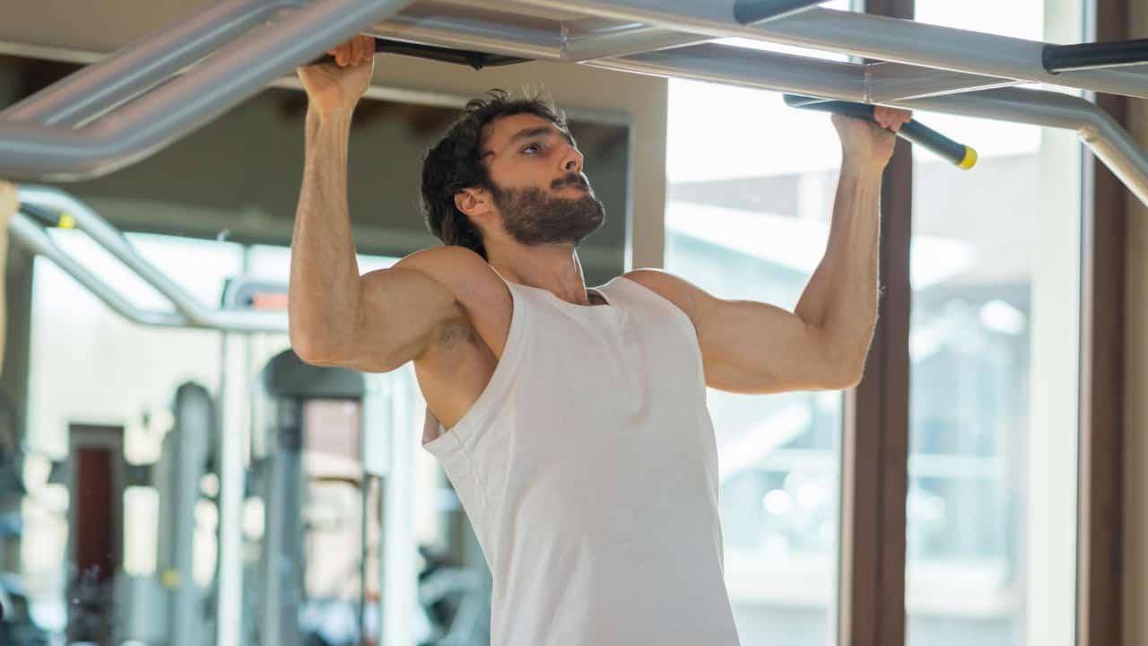 Negative Pull-Ups – The Ultimate Exercise To Improve Your Pull Up Game
