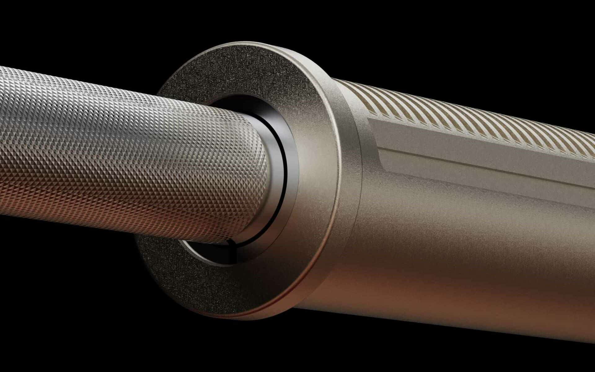 dumbler close up of stainless steel knurling
