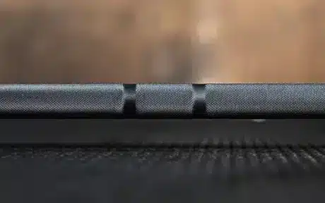 closeup of bomba bar dual knurl marks